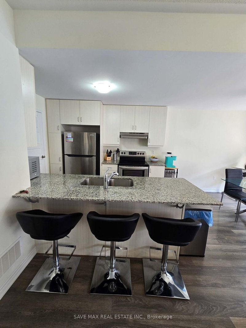 11 - 230 Lagerfeld Dr, Brampton, L7A 5G9 | Image 2