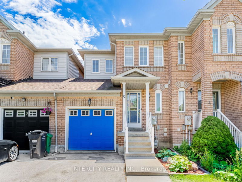 6 Thunderbird Tr  Brampton, L6R 2T3 | Image 1