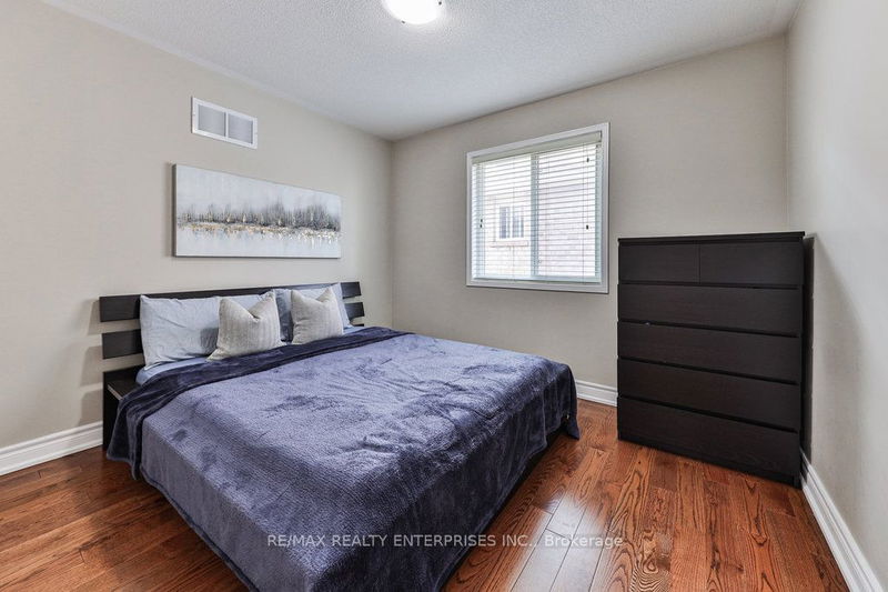 3898 Skyview St  Mississauga, L5M 8A4 | Image 22