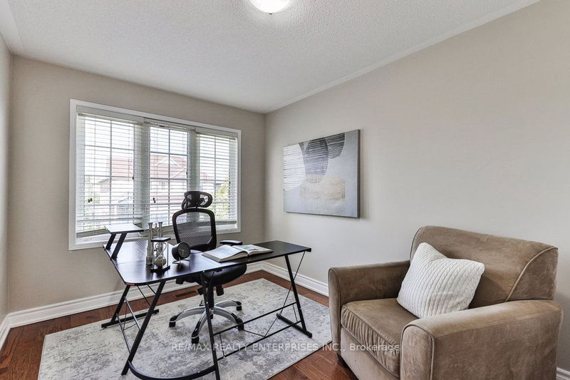 3898 Skyview St  Mississauga, L5M 8A4 | Image 24