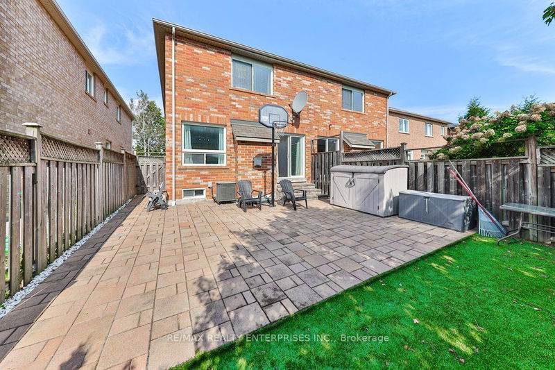 3898 Skyview St  Mississauga, L5M 8A4 | Image 32