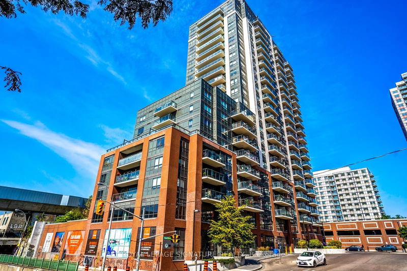 home for lease on 707-1420 Dupont Street