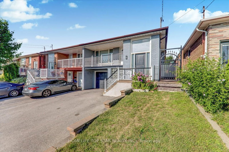 12 Primula Cres, Toronto, M9L 1K1 | Image 3