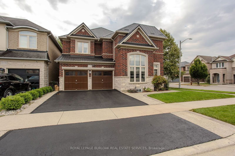 4176 Fuller Cres  Burlington, L7M 0M5 | Image 2