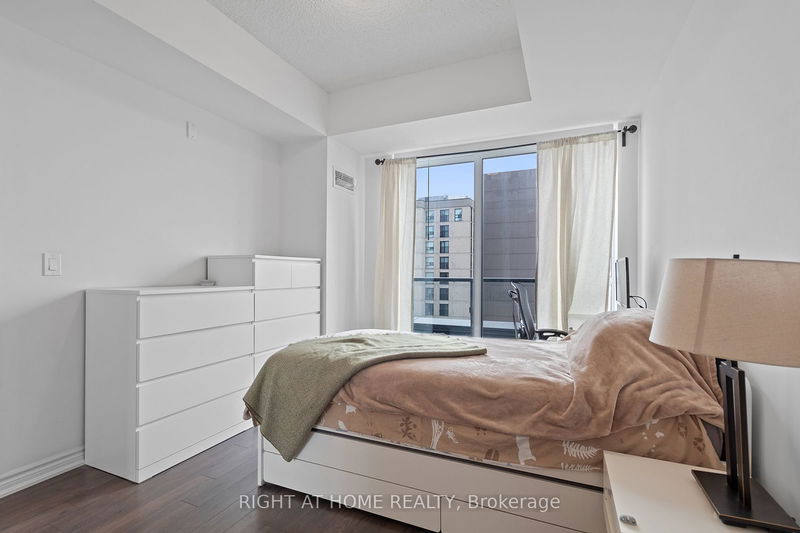  635 - 15 James Finlay Way  Toronto, M3M 0B3 | Image 15