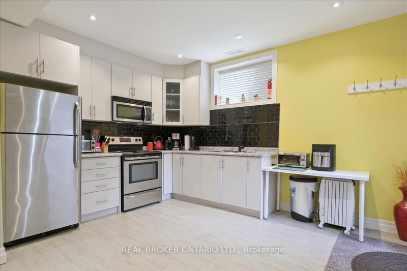 290 Gamma St  Toronto, M8W 4H1 | Image 29