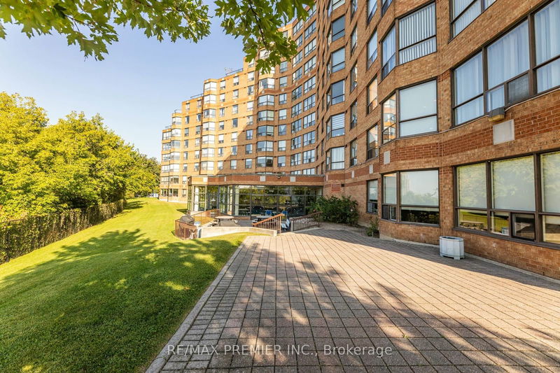  522 - 6 Humberline Dr  Toronto, M9W 6X8 | Image 37