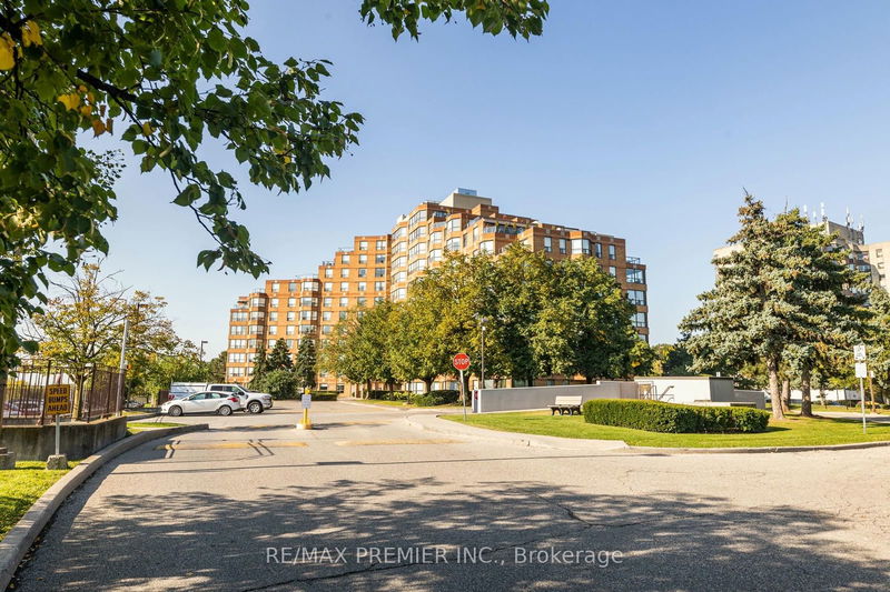  522 - 6 Humberline Dr  Toronto, M9W 6X8 | Image 40