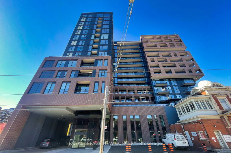 home for lease on 1215-1215 Dufferin Street