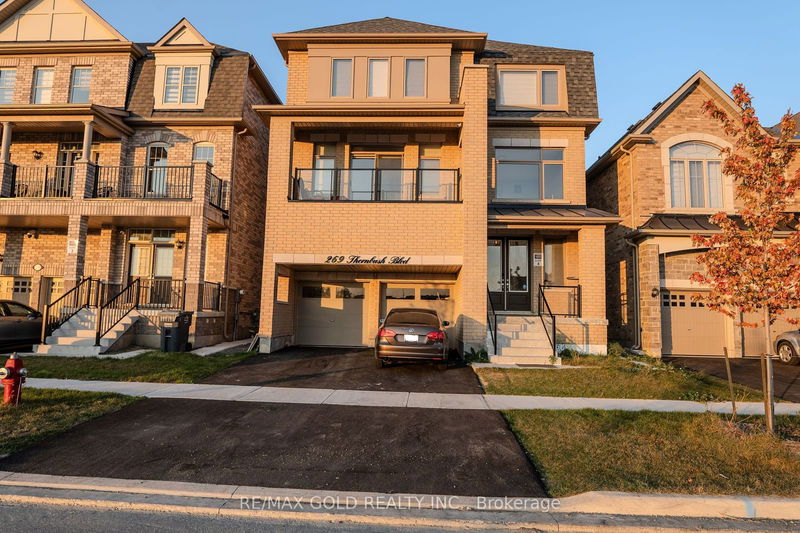 269 Thornbush Blvd  Brampton, L7A 5K1 | Image 1