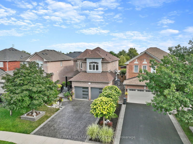 37 Baybrook Rd  Brampton, L7A 1L9 | Image 2