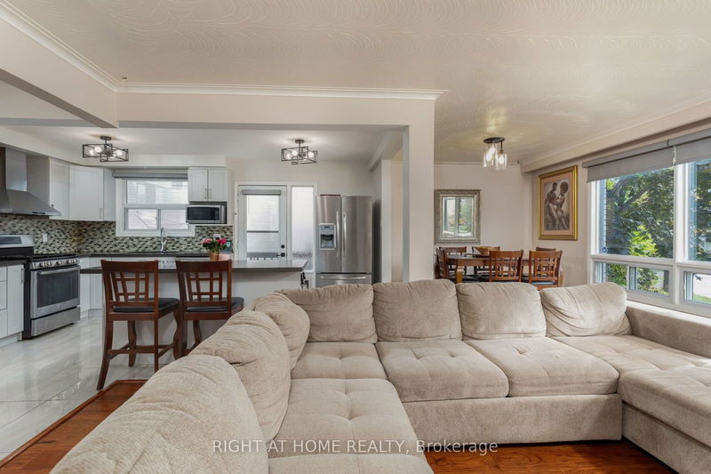 30 Collingdale Rd  Toronto, M9V 3R1 | Image 22