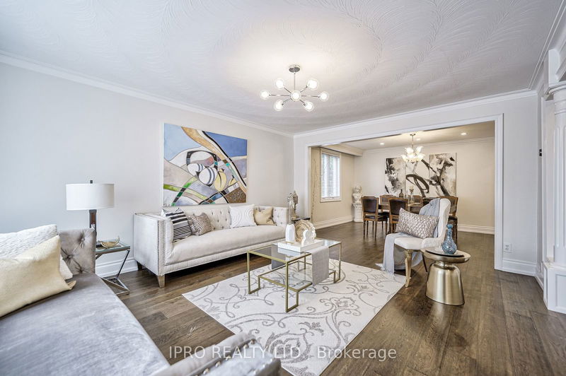 360 Glen Park Ave  Toronto, M6B 2E5 | Image 5