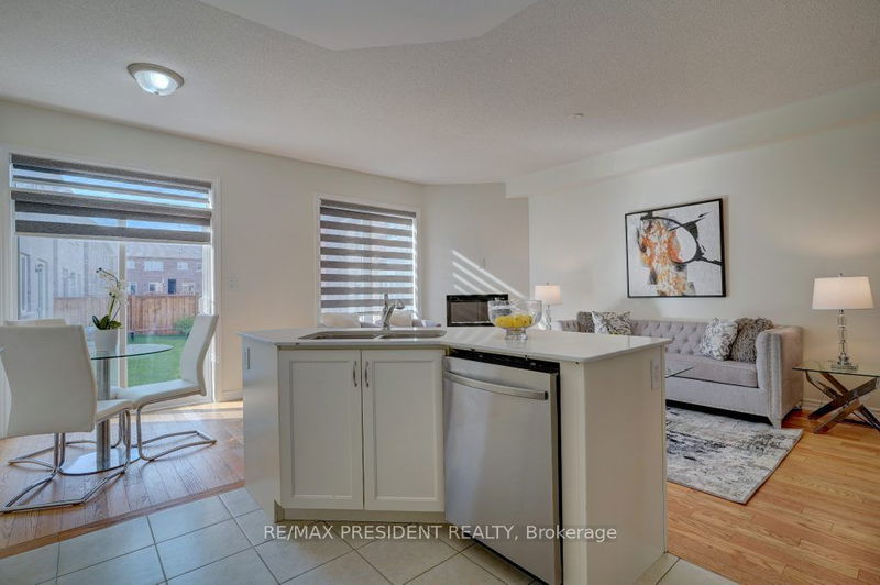 20 Donald Stewart Rd  Brampton, L7A 0C3 | Image 17