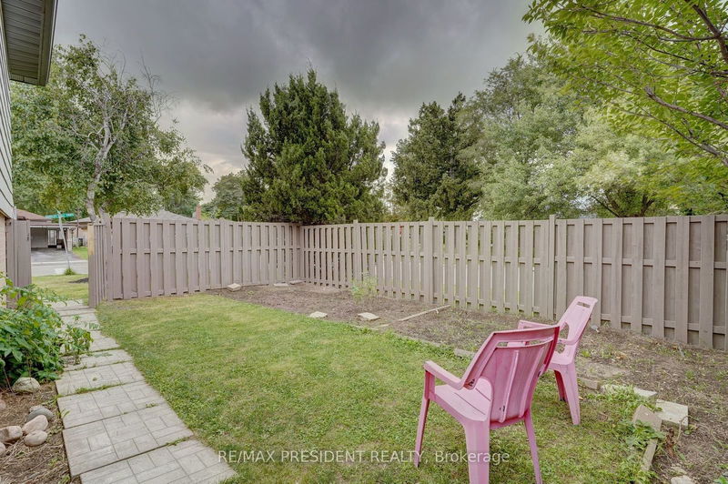 258 Bartley Bull Pkwy  Brampton, L6W 2L3 | Image 33