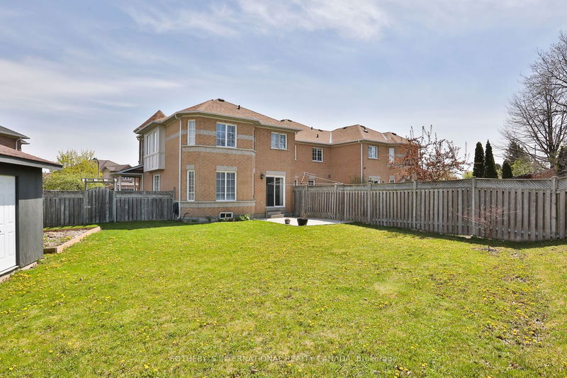 128 Sandyshores Dr  Brampton, L6R 2M3 | Image 32