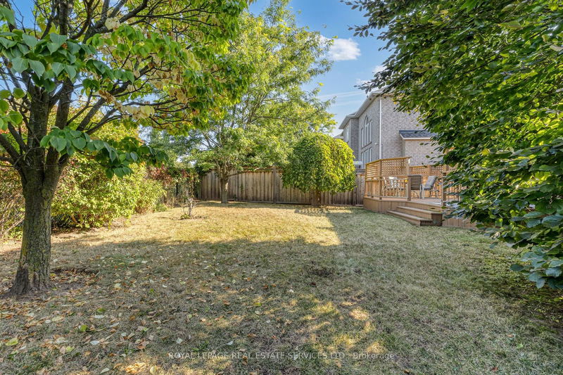 1175 Grace Dr  Oakville, L6H 6T5 | Image 35