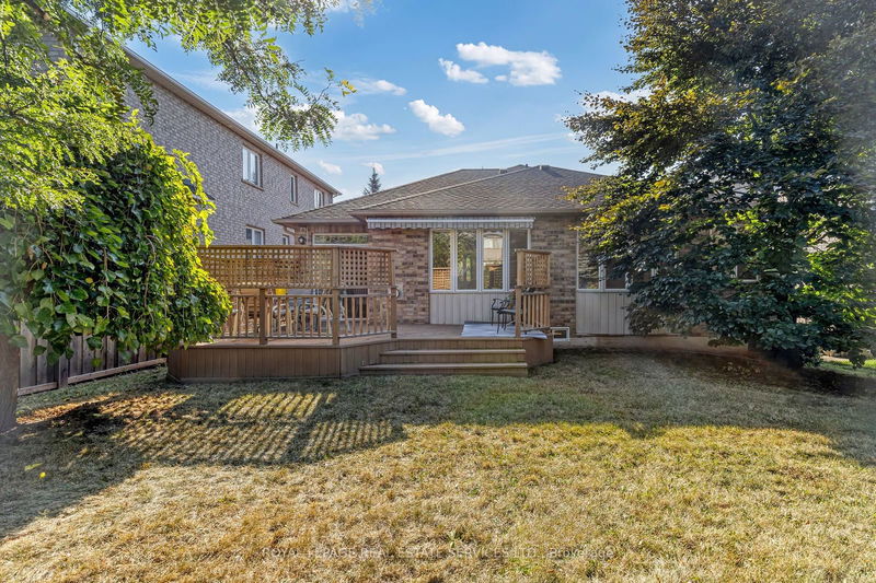 1175 Grace Dr  Oakville, L6H 6T5 | Image 37