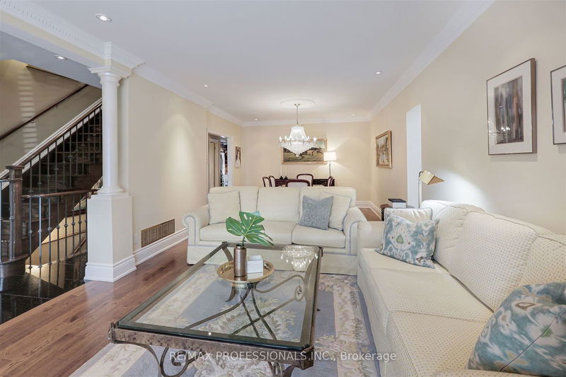 258 Windermere Ave  Toronto, M6S 3K5 | Image 7