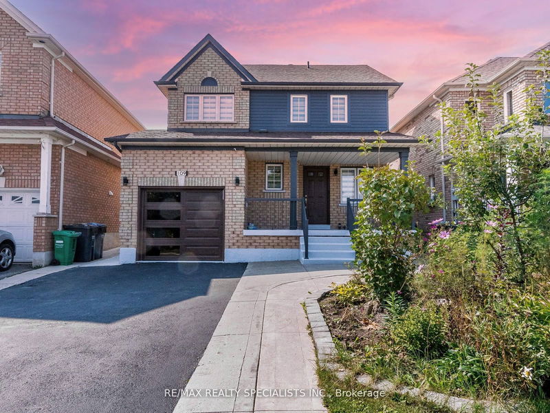 109 Farthingale Cres  Brampton, L7A 1W9 | Image 1