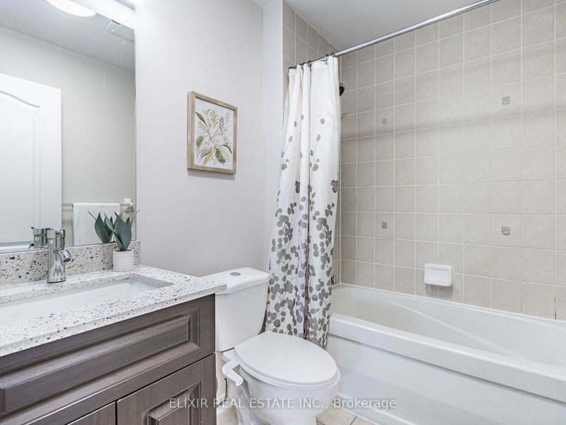 5 Tawnberry Circ  Brampton, L7A 3X6 | Image 24