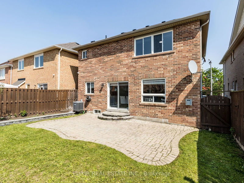 5 Tawnberry Circ  Brampton, L7A 3X6 | Image 36