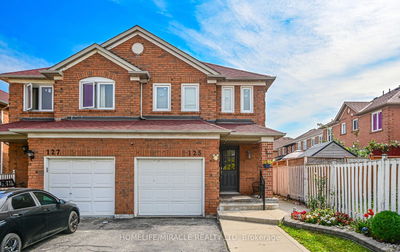 125 Oatfield Rd  Brampton, L6R 1Y6 | Image 1