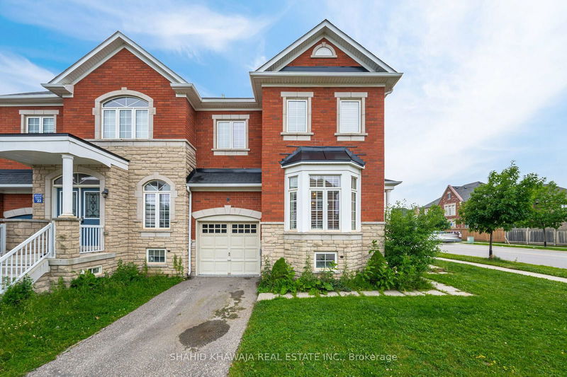 28 Sixteen Mile Dr  Oakville, L6M 0S7 | Image 2