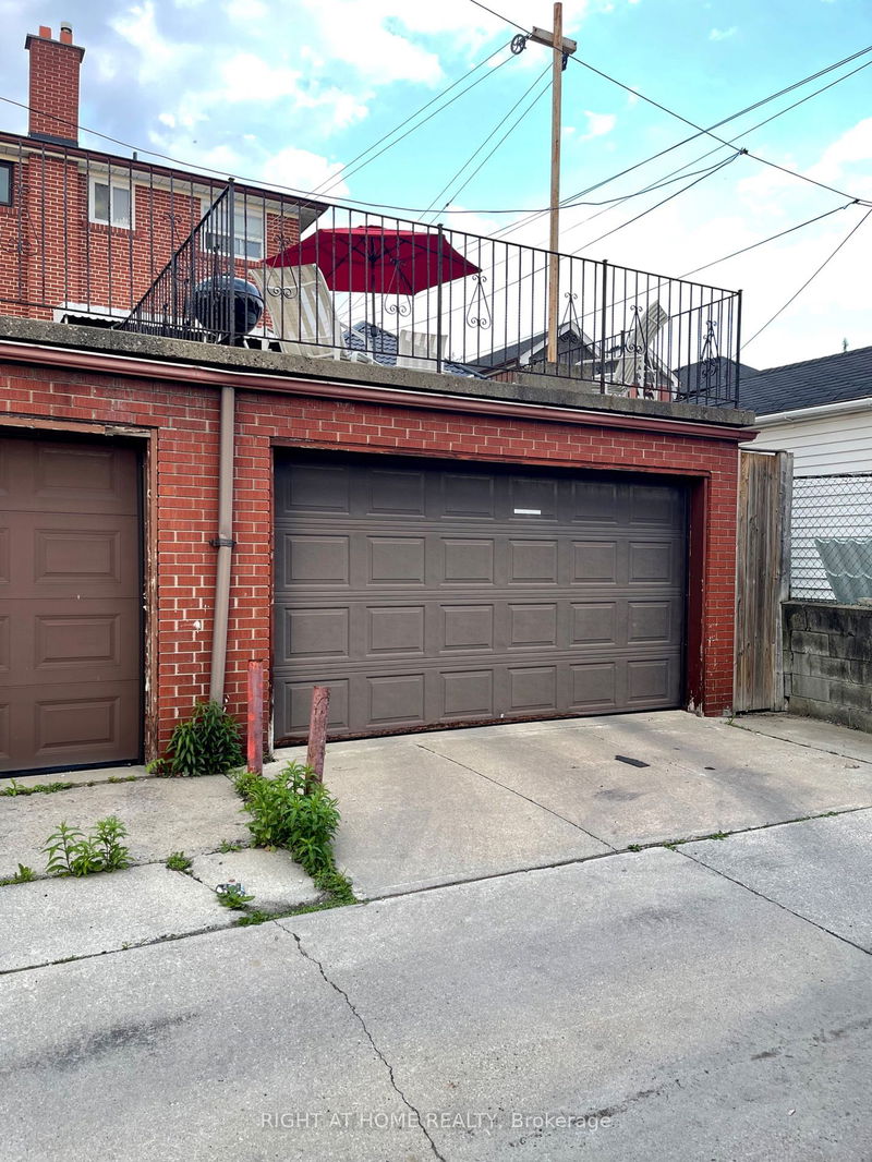 68 Caledonia Rd  Toronto, M6E 4S6 | Image 22