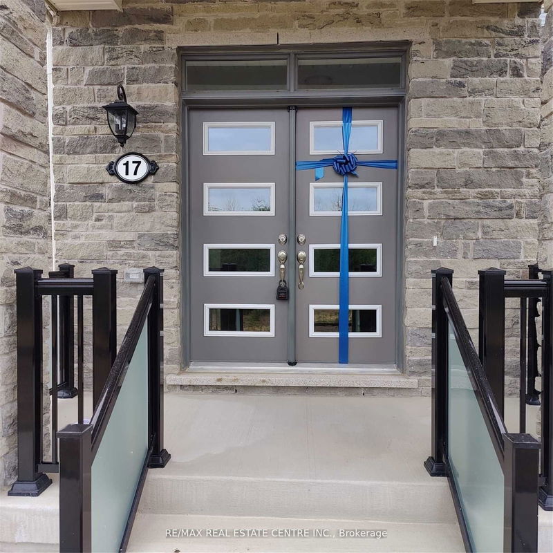 home for lease on 17 Summer Wind Lane