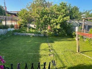 266 Grandravine Dr  Toronto, M3N 1J3 | Image 15