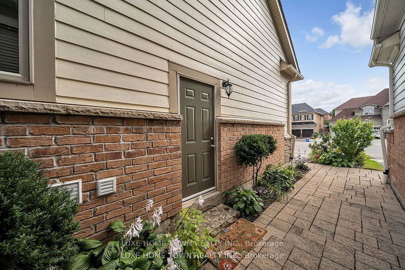 15 Scott Blvd  Milton, L9T 0R9 | Image 34