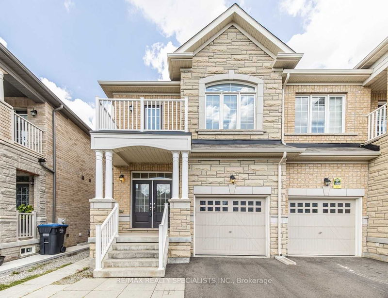 home for lease on 63 Dawes Road