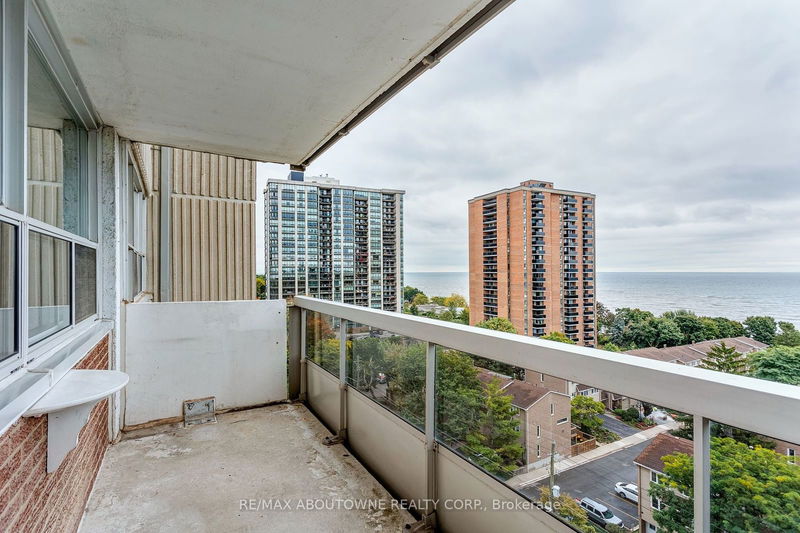  1006 - 2263 Marine Dr  Oakville, L6L 5K1 | Image 18