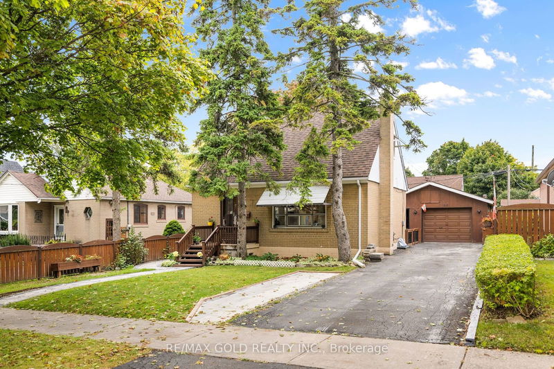 20 Hatfield Cres  Toronto, M9W 3R8 | Image 5