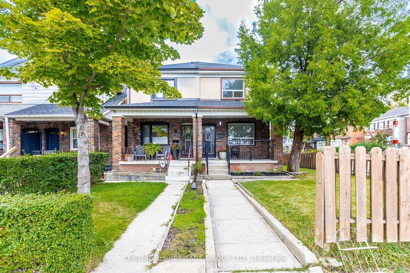 12 Livingstone Ave  Toronto, M6E 2L8 | Image 2