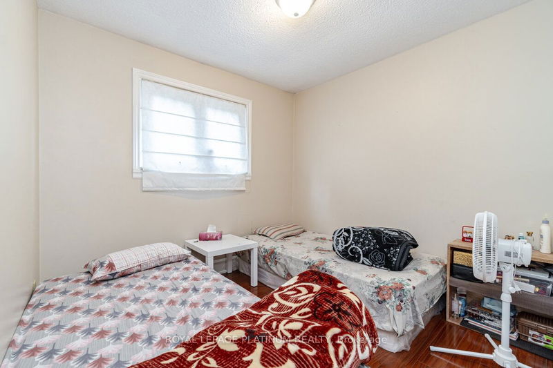 4 Mayfair Cres  Brampton, L6S 3N4 | Image 23