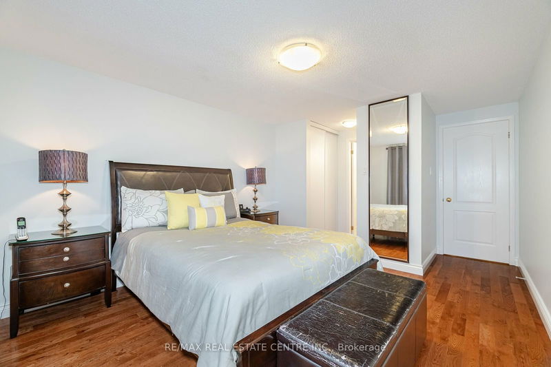 24 Acadian Hts  Brampton, L6Y 4H4 | Image 22