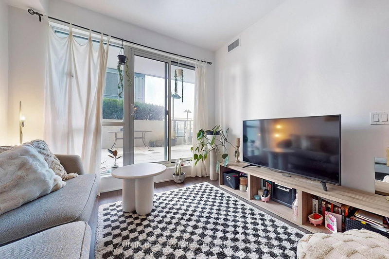 803 - 10 Parklawn Rd, Toronto, M8Y 3H8 | Image 3