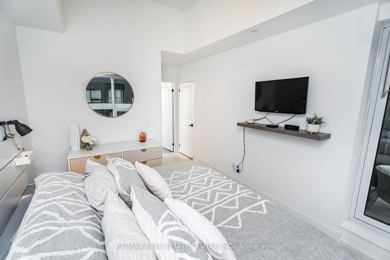  461 - 2481 Taunton Rd  Oakville, L6H 3R7 | Image 25