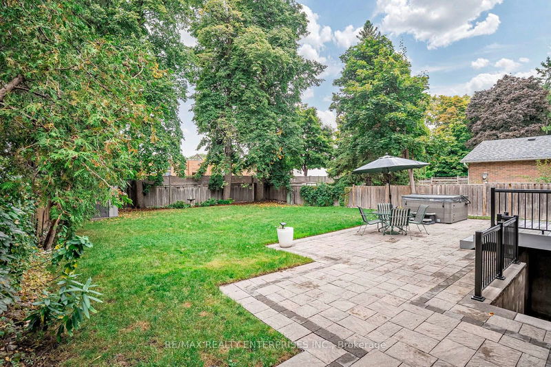 1825 Pattinson Cres  Mississauga, L5J 1H6 | Image 31