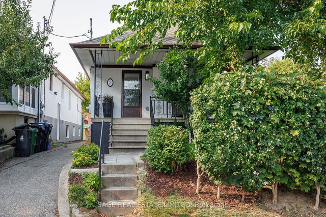 2 Carrington Avenue