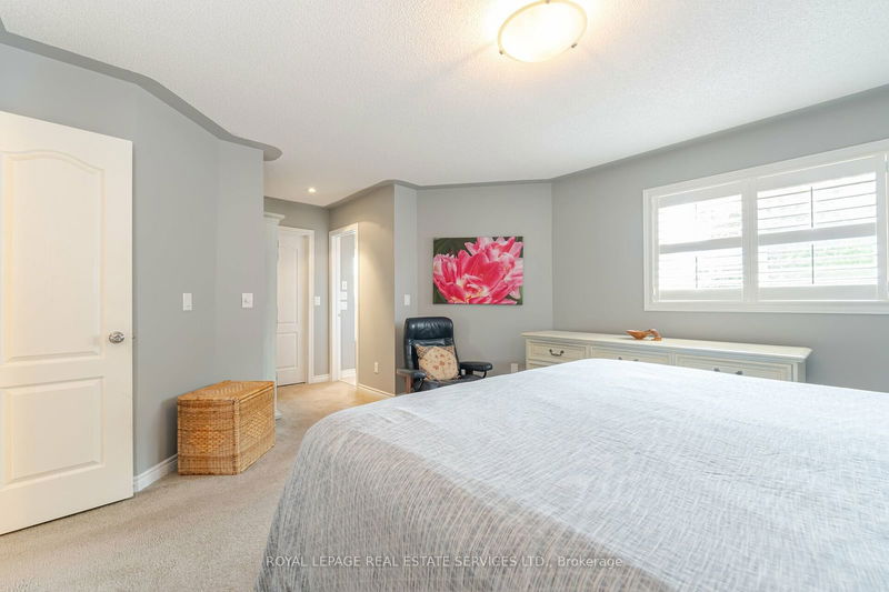 2484 Capilano Cres  Oakville, L6H 6L4 | Image 17