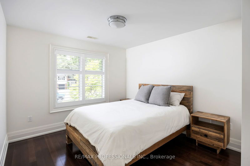 25 Herne Hill  Toronto, M9A 2W9 | Image 33