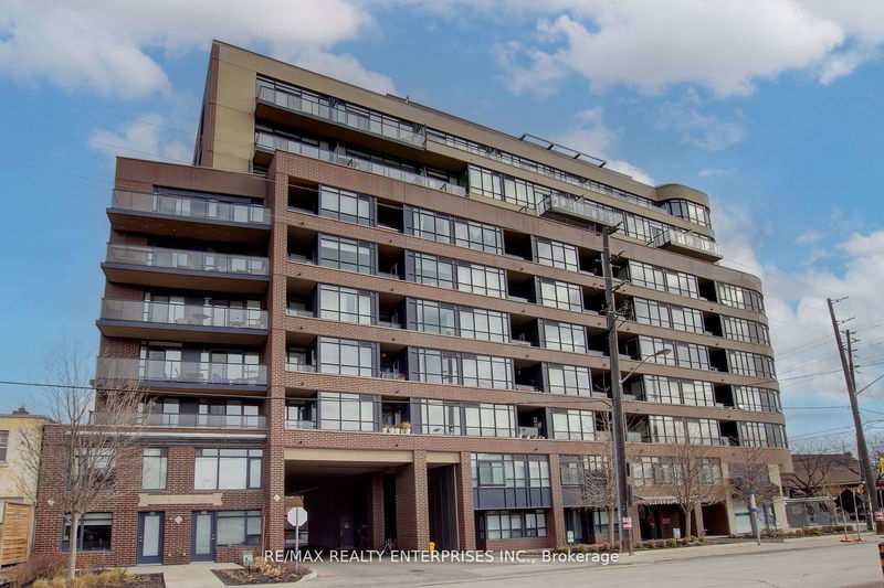 11 Superior Ave #TH1, Toronto, Ontario (MLS W9367957)