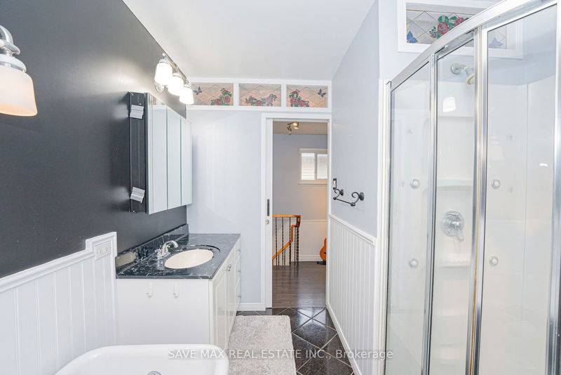 181 Sunforest Dr  Brampton, L6Z 2B5 | Image 25