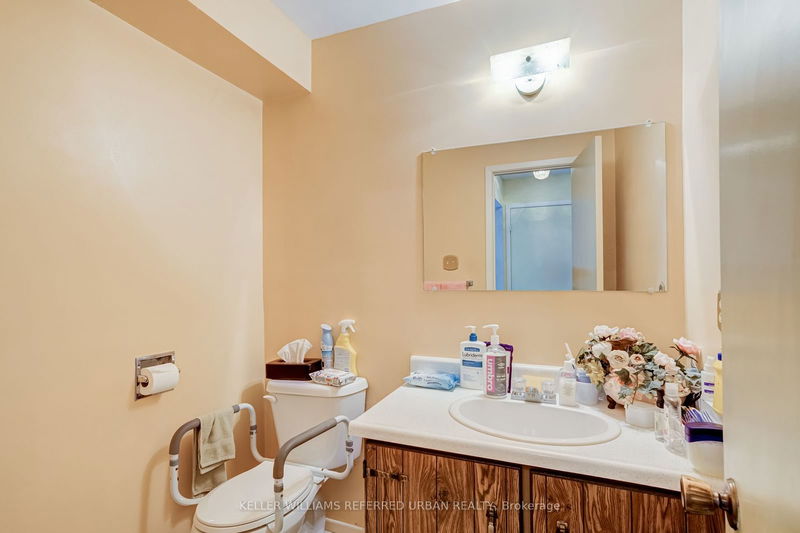 62 Lafferty St  Toronto, M9C 5B6 | Image 19