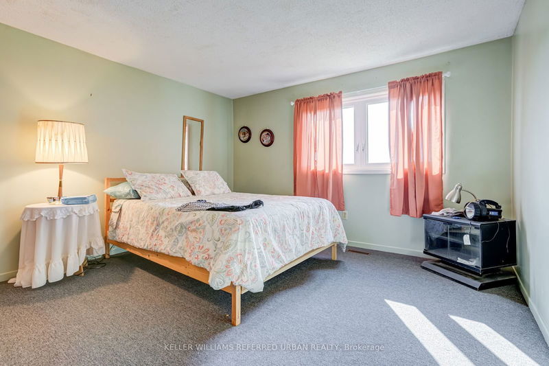 62 Lafferty St  Toronto, M9C 5B6 | Image 27