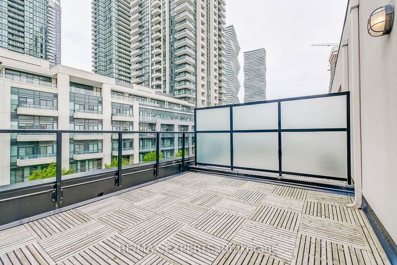  TH 3 - 4070 Parkside Village Dr  Mississauga, L5B 0K2 | Image 30