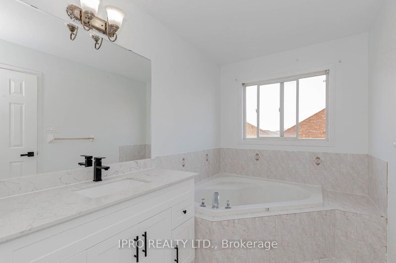 23 Hot Spring Rd  Brampton, L6R 3H9 | Image 26